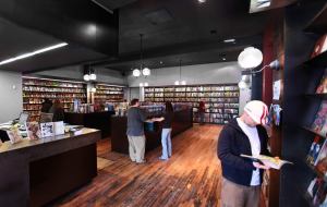 Legend-Comics-interior